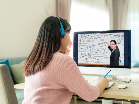 Dạy Tiếng Trung Trực Tuyến Tốt Nhất – Lựa Chọn Hoàn Hảo Cho Người Bận Rộn